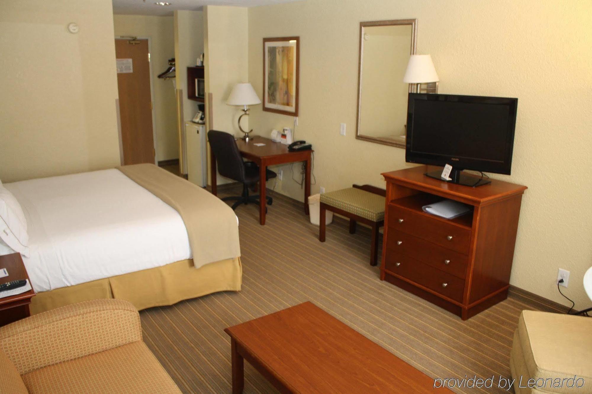Holiday Inn Express Winfield - Teays Valley Hurricane Exterior photo