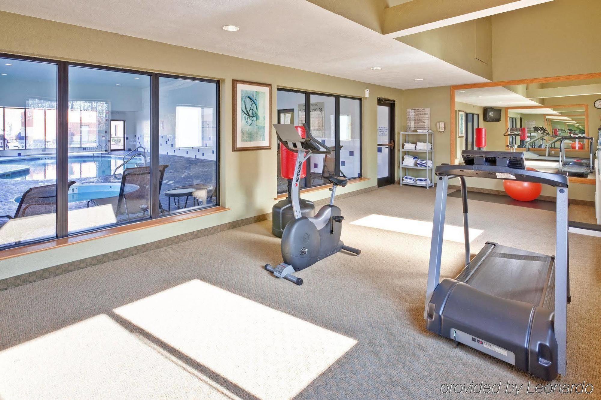 Holiday Inn Express Winfield - Teays Valley Hurricane Facilities photo